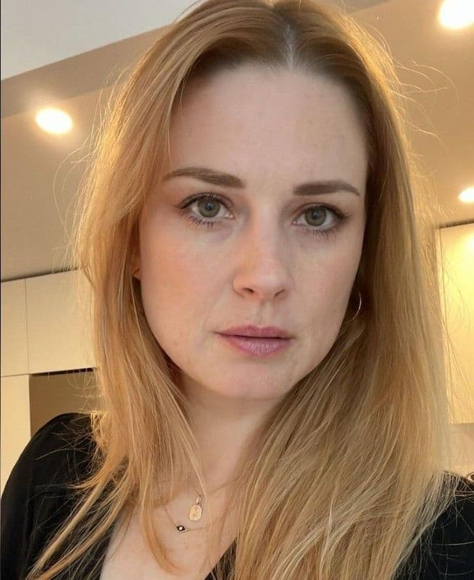 Sarah Davis