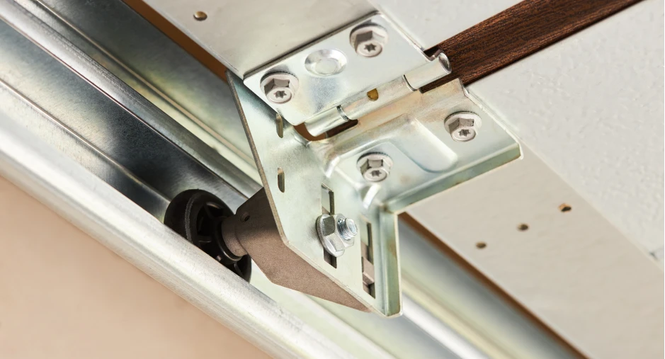 Award-winning Maxim Garage Door Rollers Replacement in Dallas