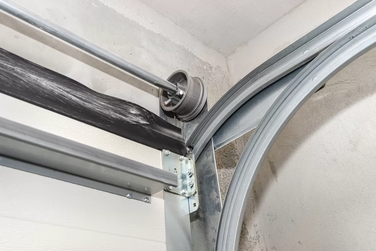 Award-winning Maxim Garage Door Tracks Bent in Dallas