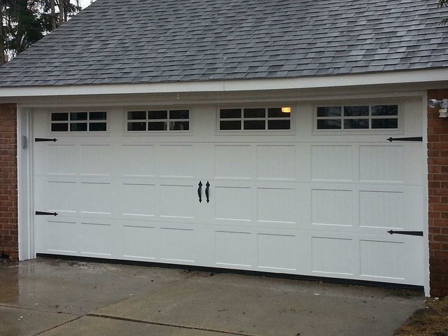 Award-winning Maxim Carriage Garage Doors Installation in Dallas